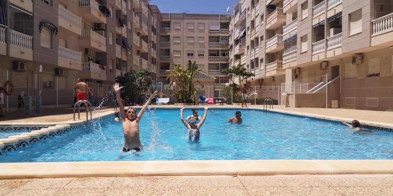 Mila Sloneczny Apartament W Torrevieja Centrum Εξωτερικό φωτογραφία